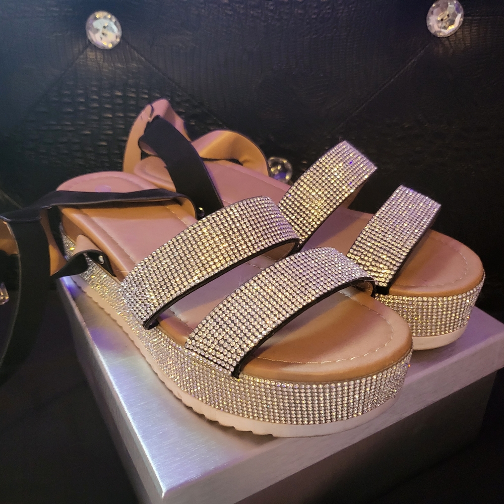Elegant Black and Silver Women's Sandals